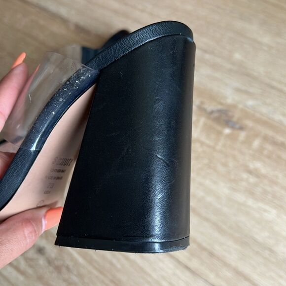 SCHUTZ • Victorie High Block Heel in Black - Picture 4 of 10